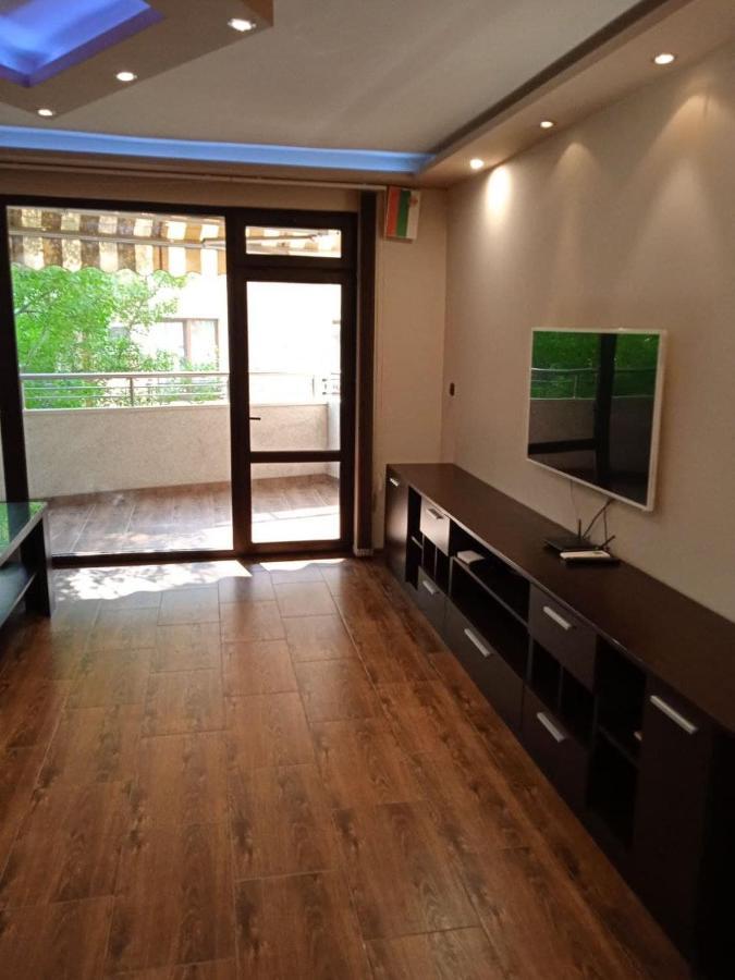 Джессика Апартмент Veliko Tărnovo Exterior foto