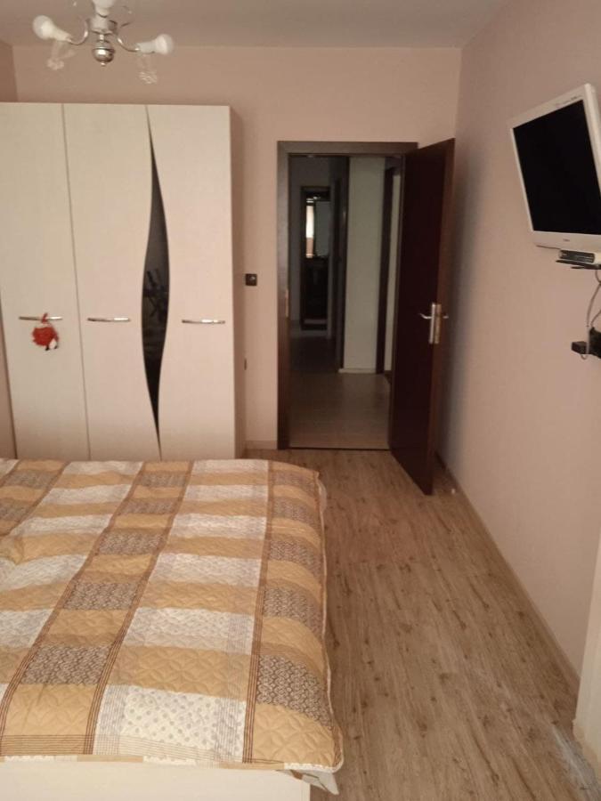 Джессика Апартмент Veliko Tărnovo Exterior foto